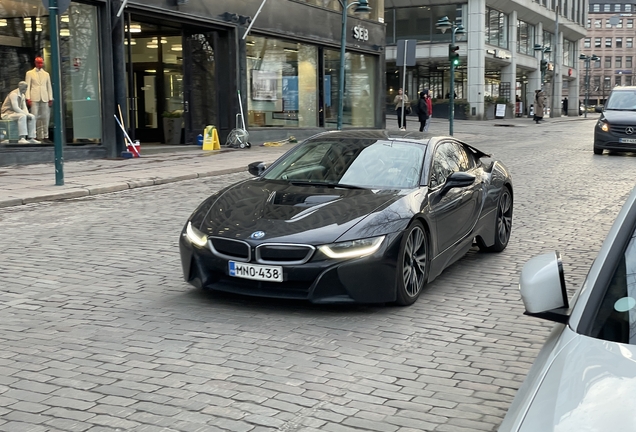 BMW i8