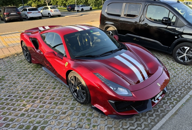 Ferrari 488 Pista