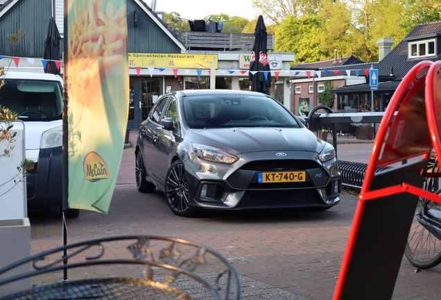 Ford Focus RS 2015
