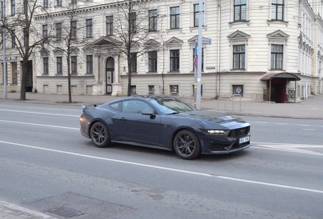 Ford Mustang Dark Horse 2024