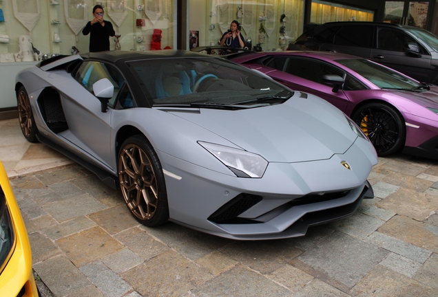 Lamborghini Aventador LP780-4 Ultimae Roadster