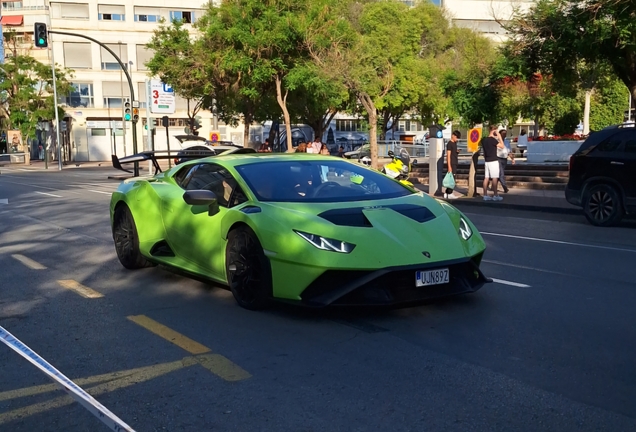 Lamborghini Huracán LP640-2 STO