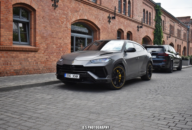 Lamborghini Urus S
