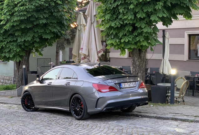 Mercedes-AMG CLA 45 C117