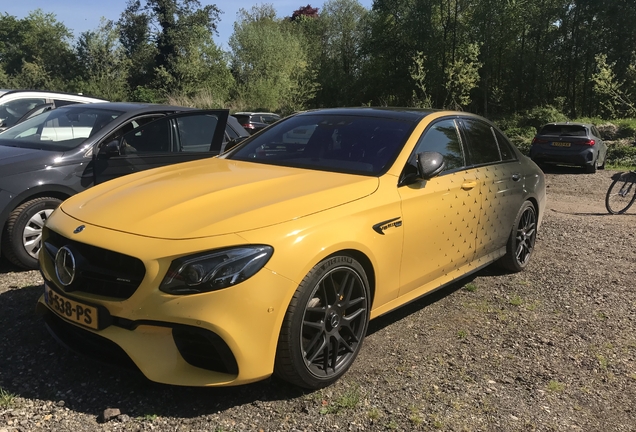Mercedes-AMG E 63 S W213