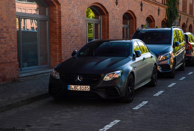 Mercedes-AMG E 63 S W213