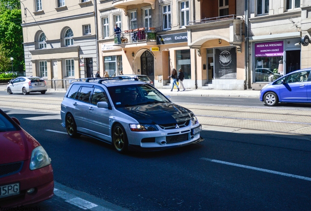 Mitsubishi Lancer Evolution IX Wagon GT Ralliart