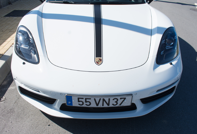 Porsche 718 Cayman S