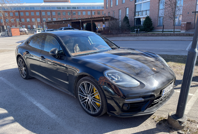 Porsche 971 Panamera Turbo S E-Hybrid