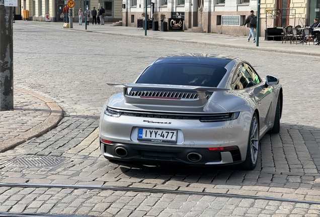 Porsche 992 Carrera 4S