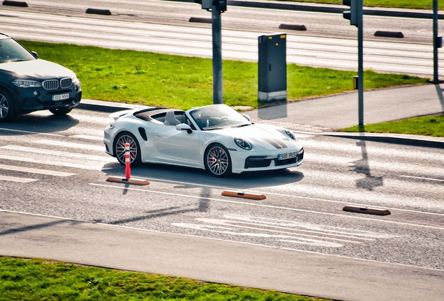 Porsche 992 Turbo Cabriolet