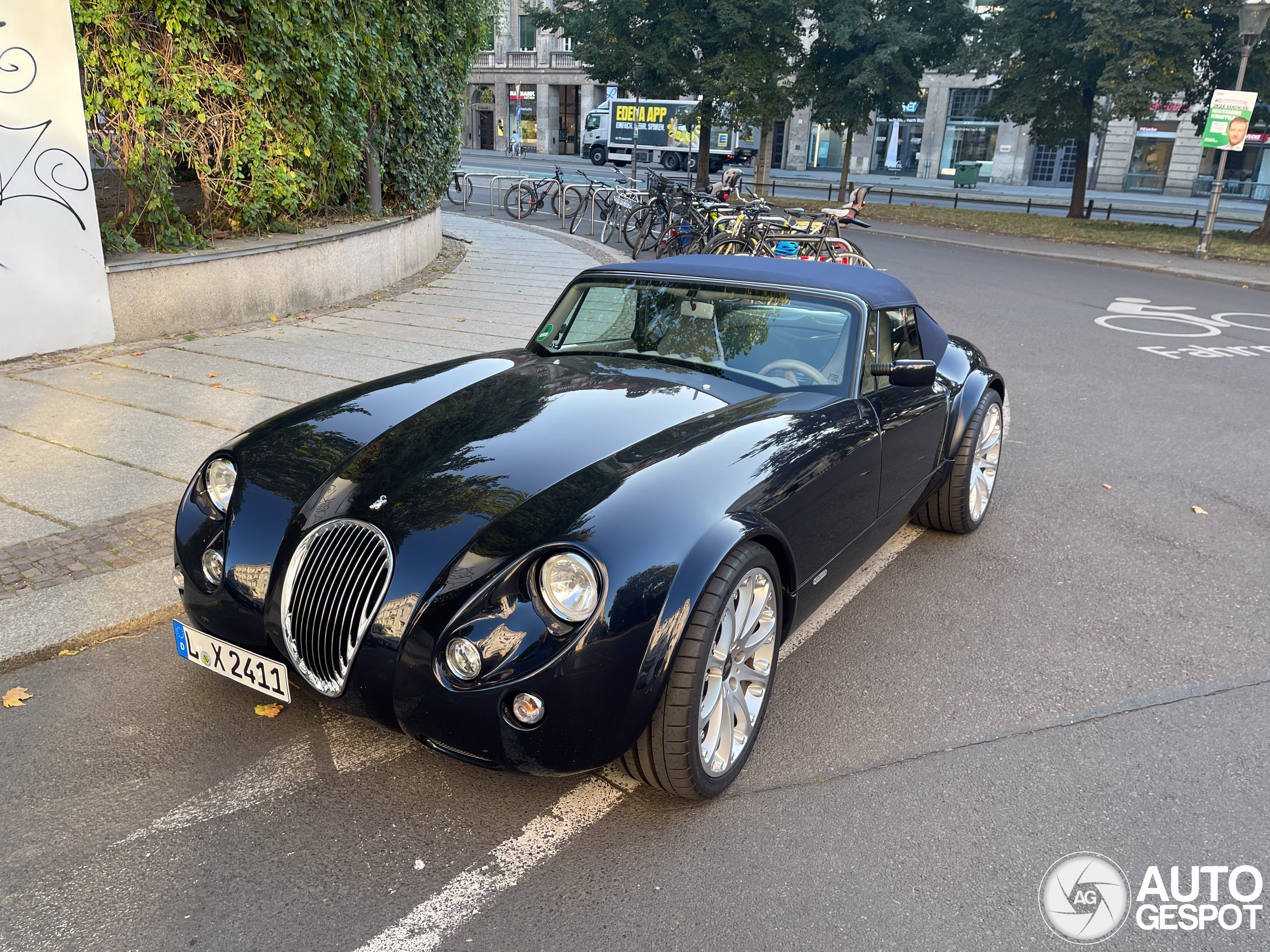 Wiesmann Roadster MF3