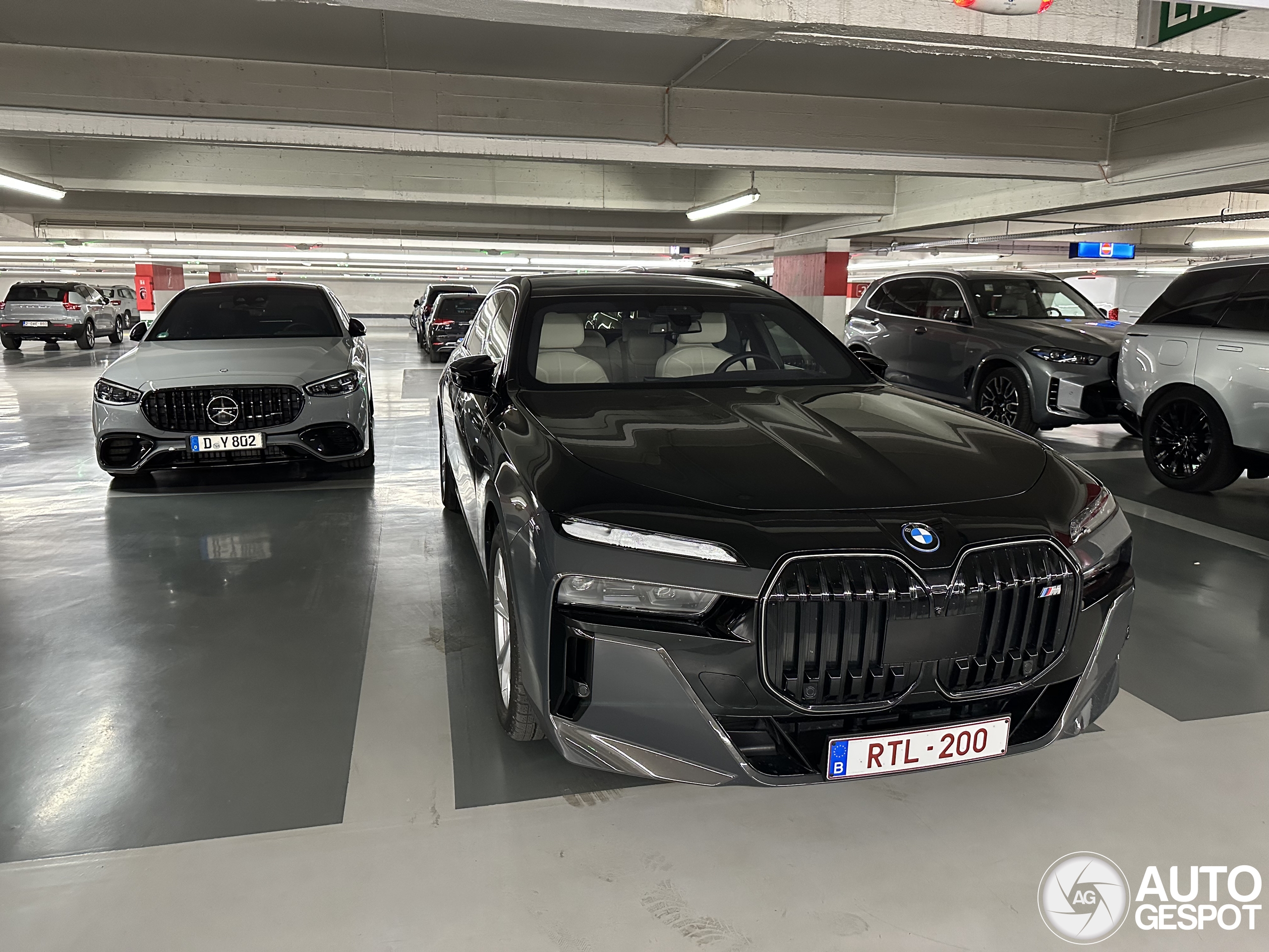 BMW M760e xDrive