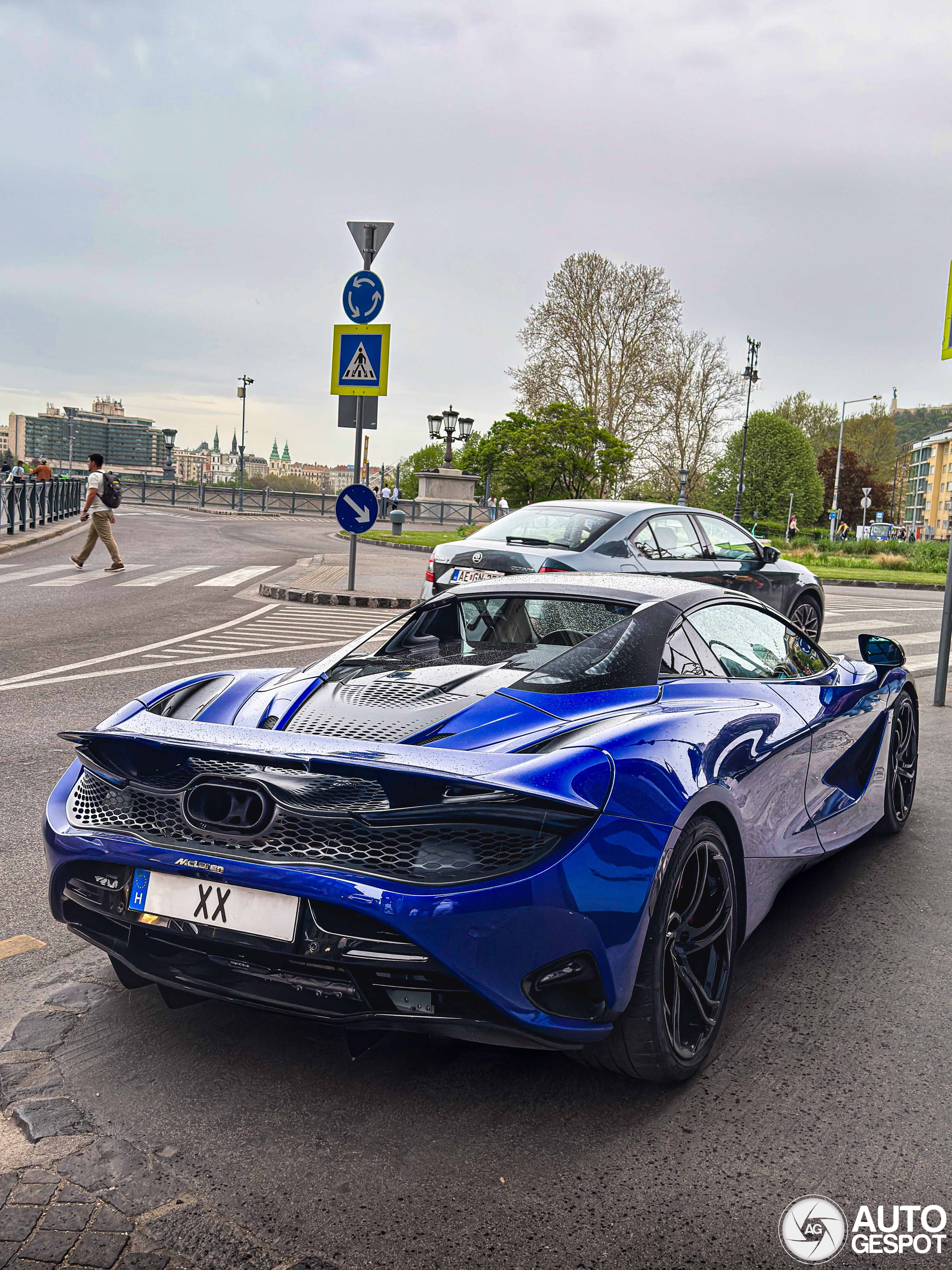 McLaren 750S Spider