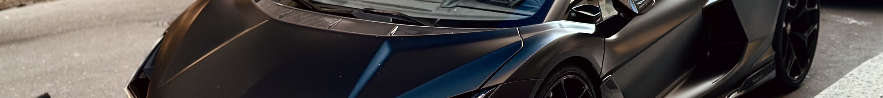 Lamborghini Revuelto