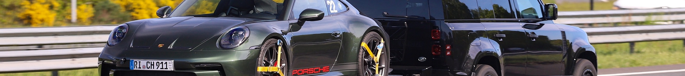 Porsche 992 GT3 Touring