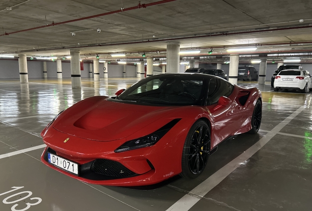 Ferrari F8 Tributo