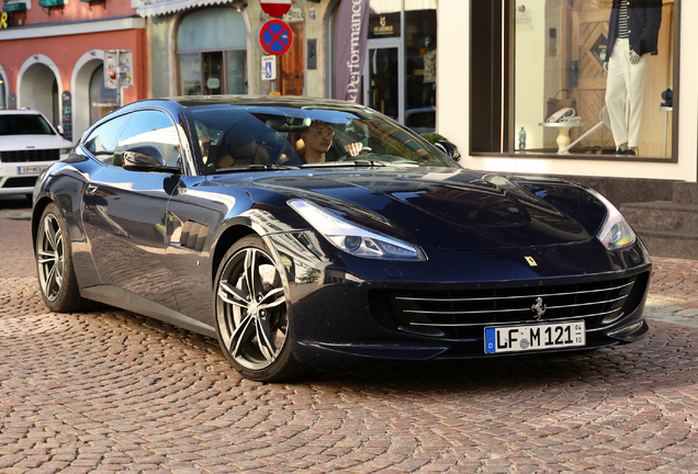 Ferrari GTC4Lusso