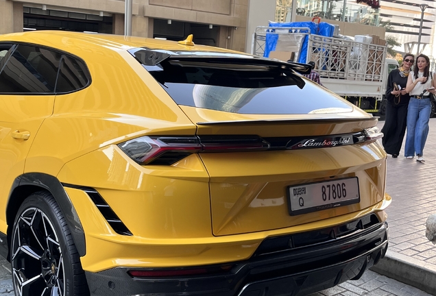 Lamborghini Urus Performante