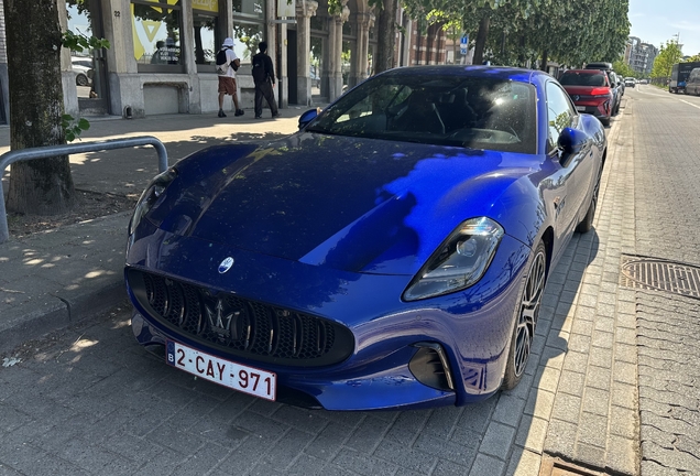 Maserati GranTurismo Folgore 2023