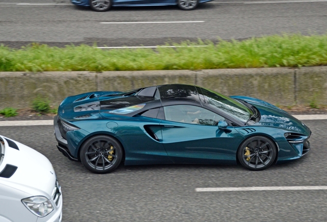McLaren Artura Spider