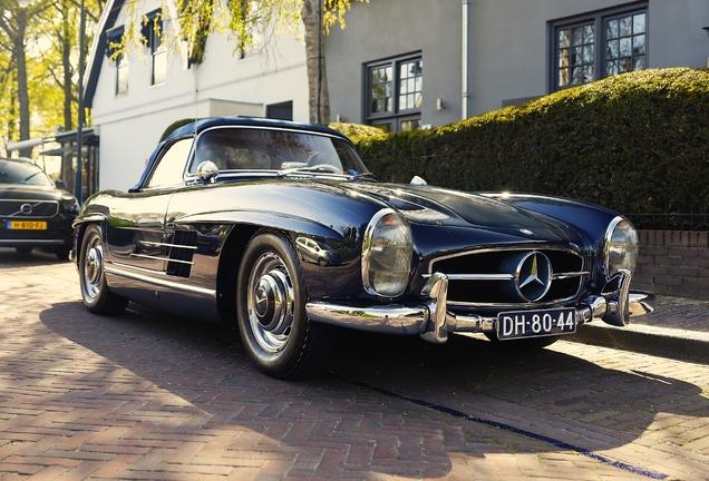 Mercedes-Benz 300SL Roadster