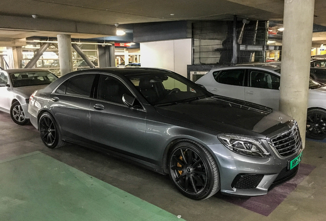 Mercedes-Benz S 63 AMG V222