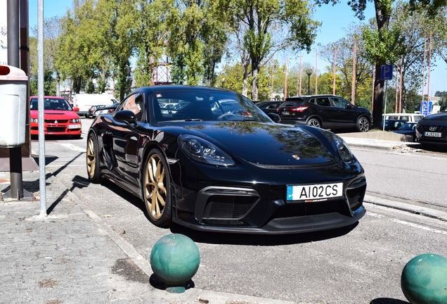 Porsche 718 Cayman GT4