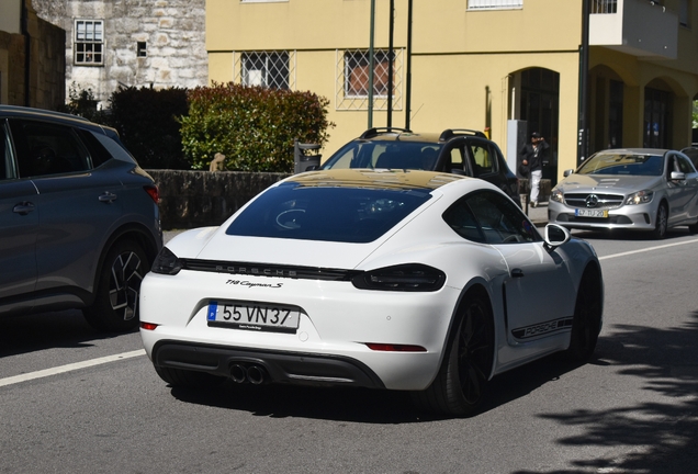 Porsche 718 Cayman S