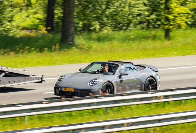 Porsche 992 Carrera 4 GTS Cabriolet MkII