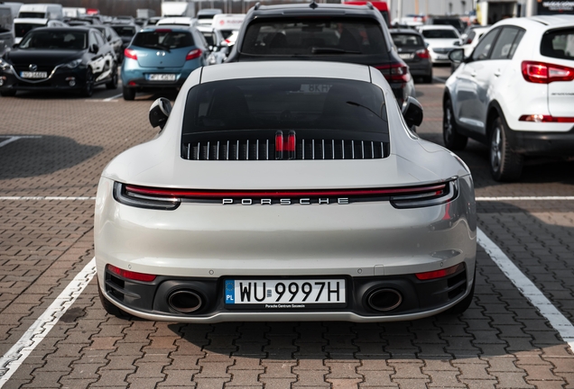 Porsche 992 Carrera 4S