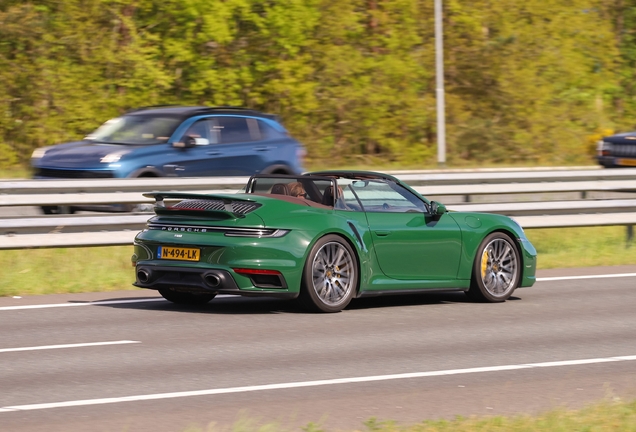 Porsche 992 Turbo S Cabriolet