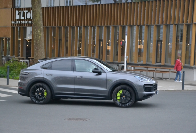Porsche Cayenne Coupé Turbo S E-Hybrid