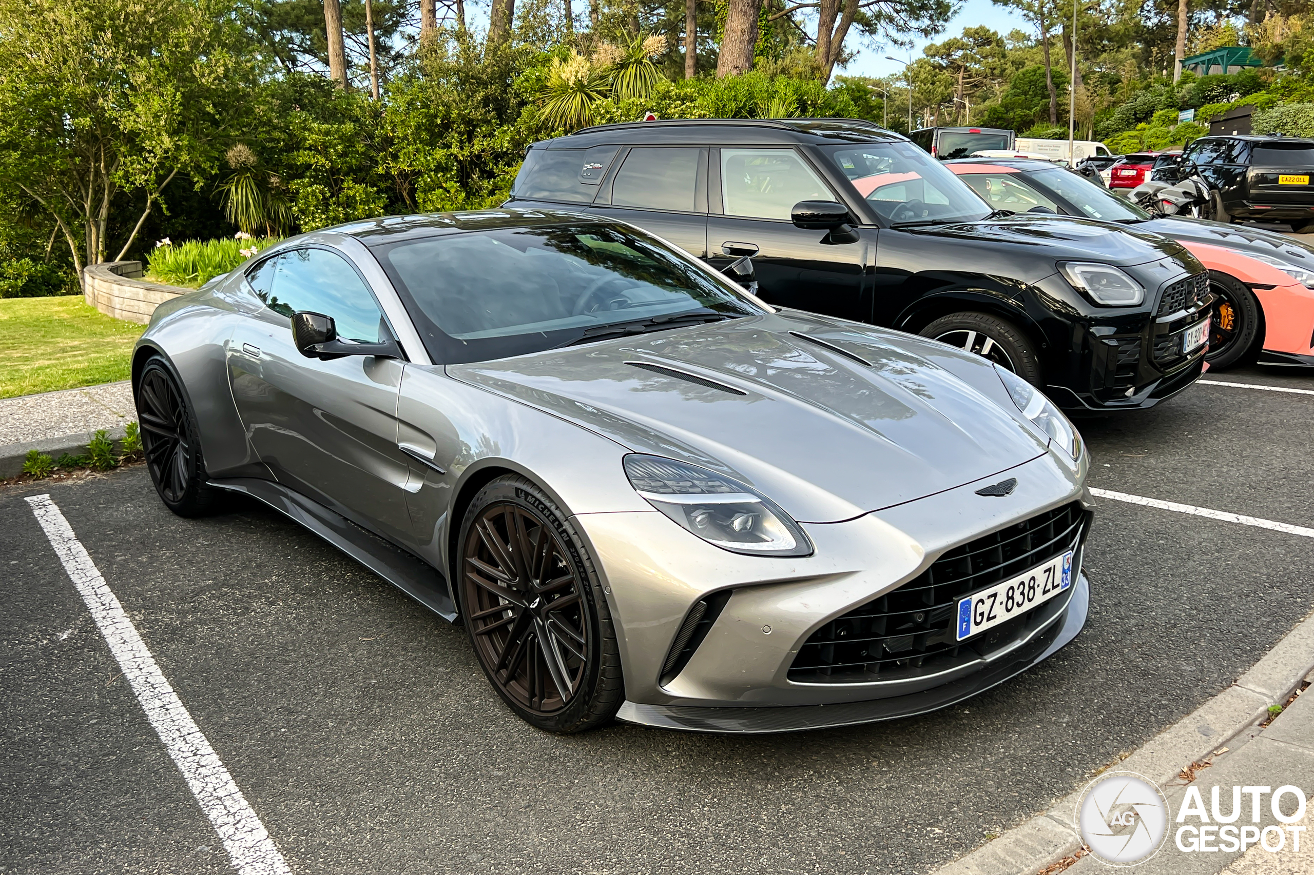 Aston Martin Vantage 2024