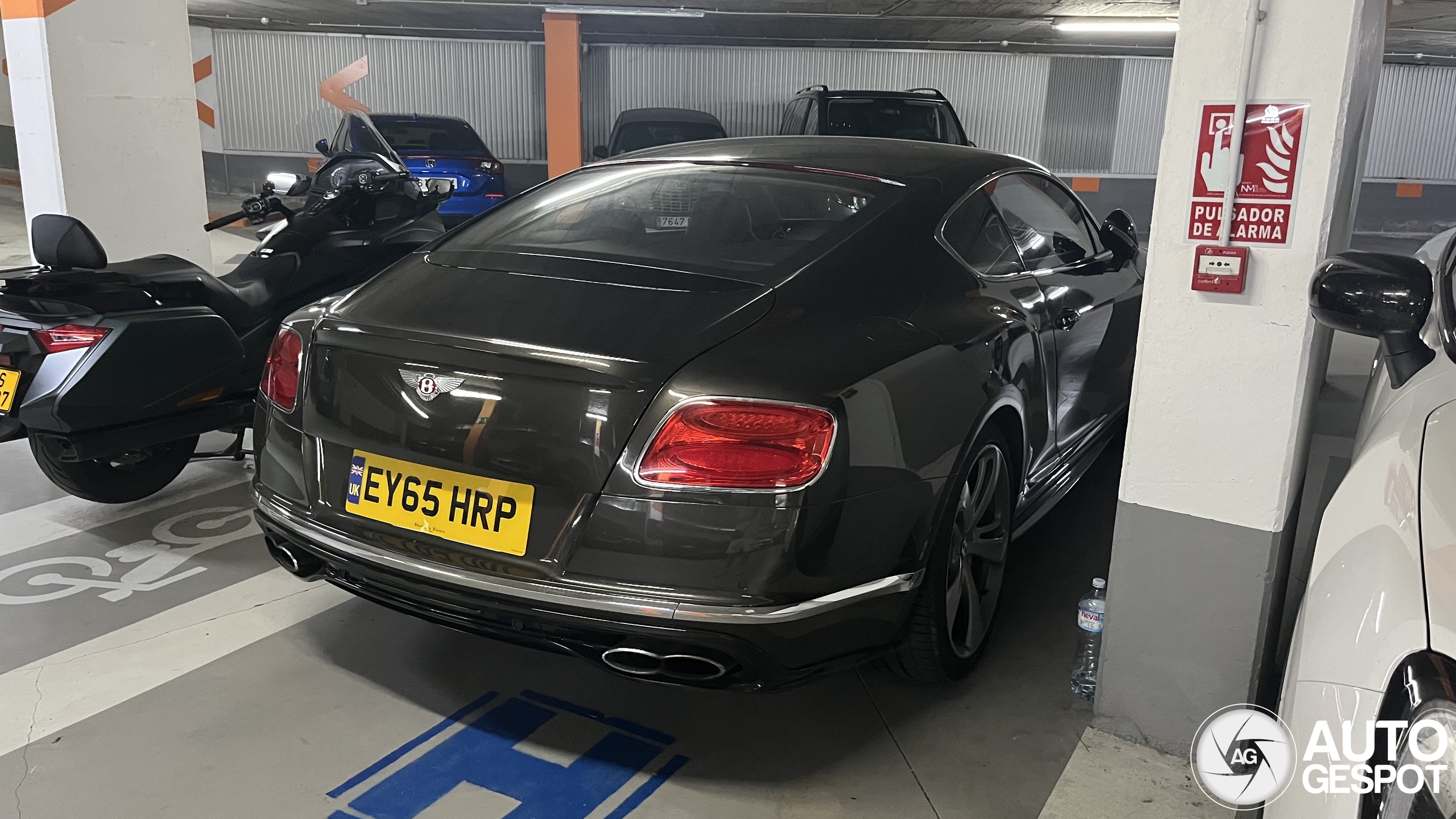 Bentley Continental GT V8 S