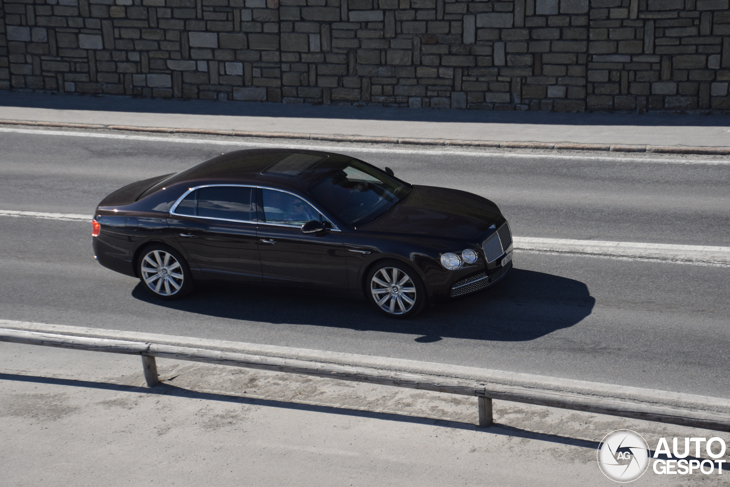 Bentley Flying Spur W12