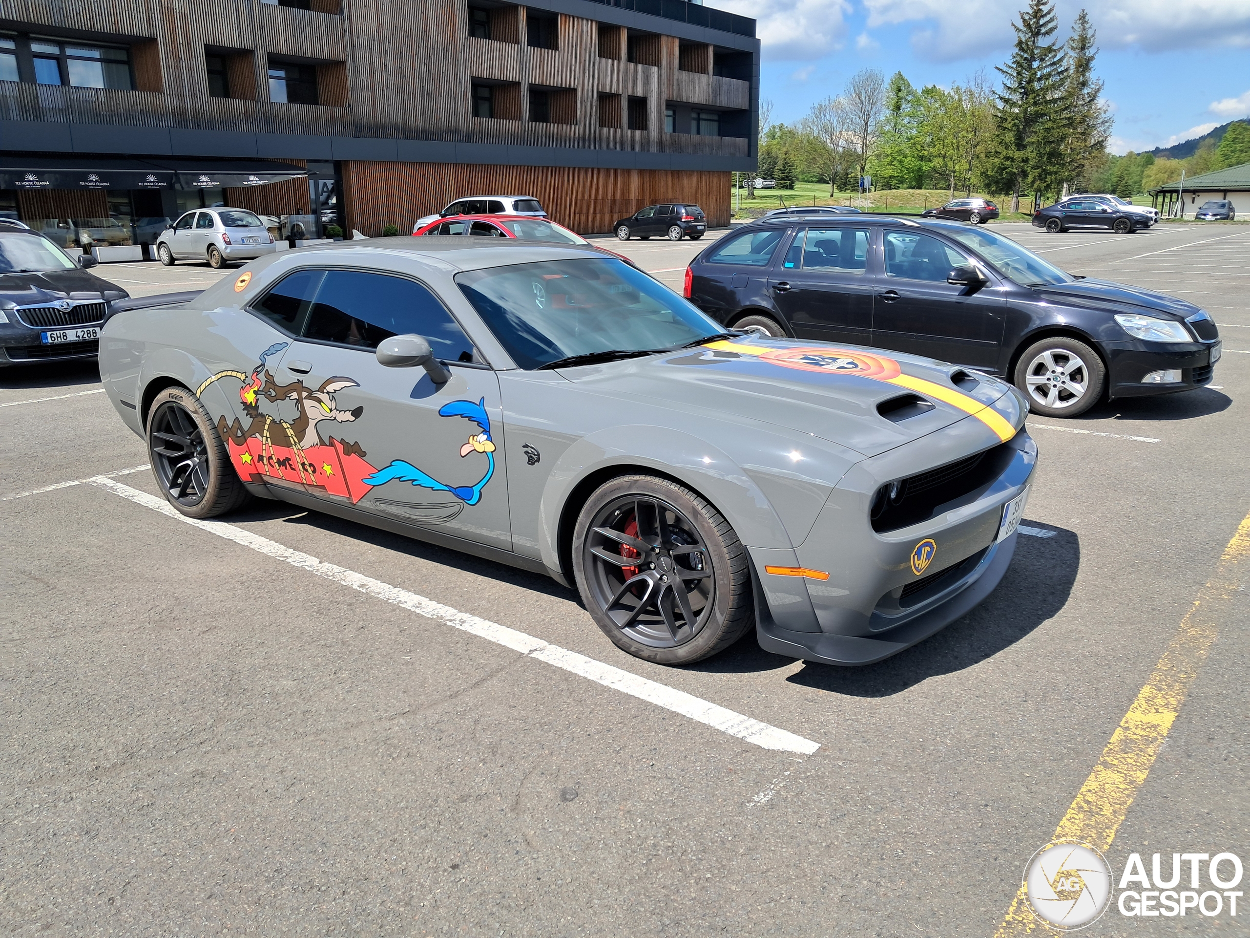 Dodge Challenger SRT Hellcat Widebody