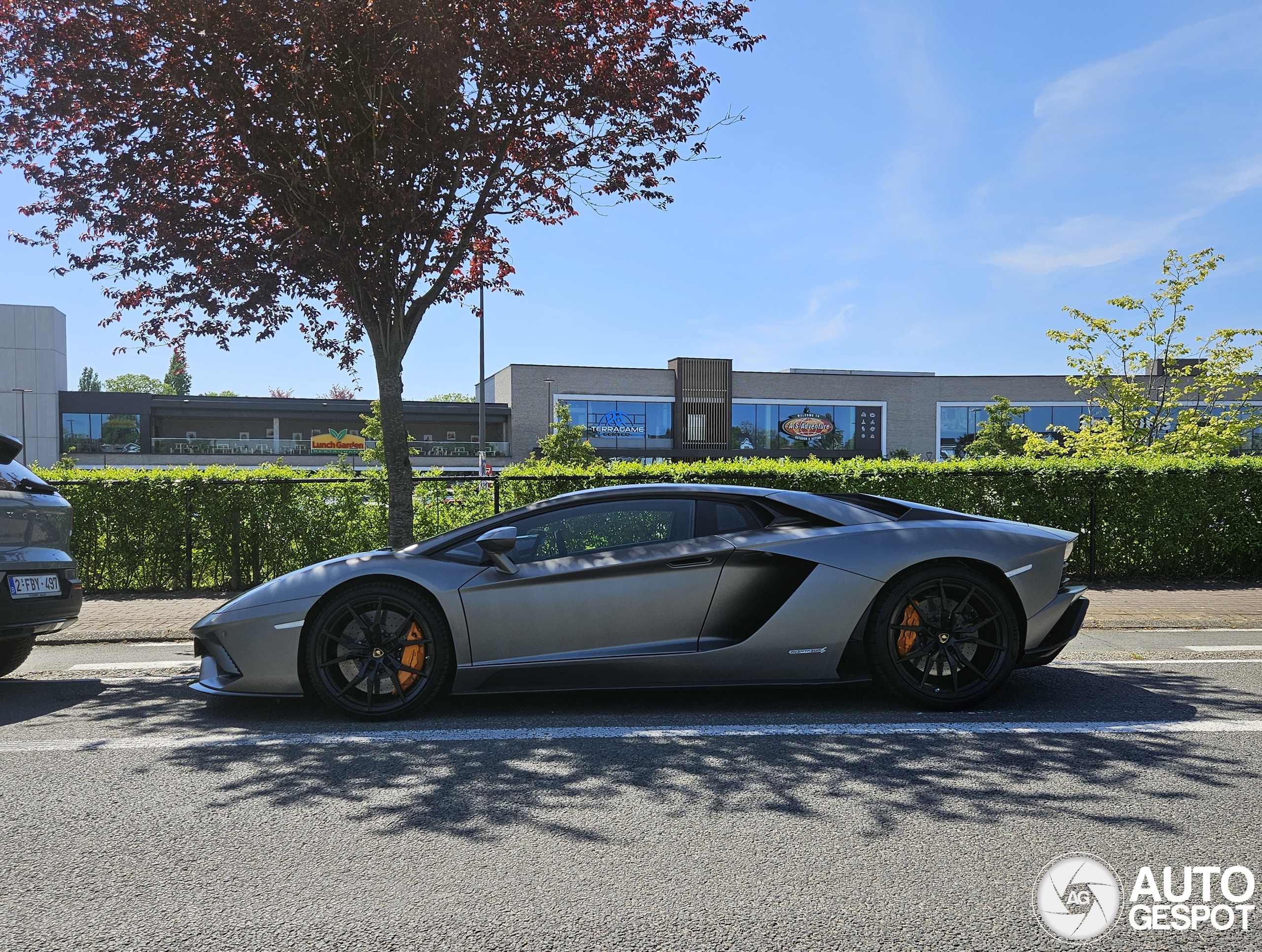 Lamborghini Aventador S LP740-4