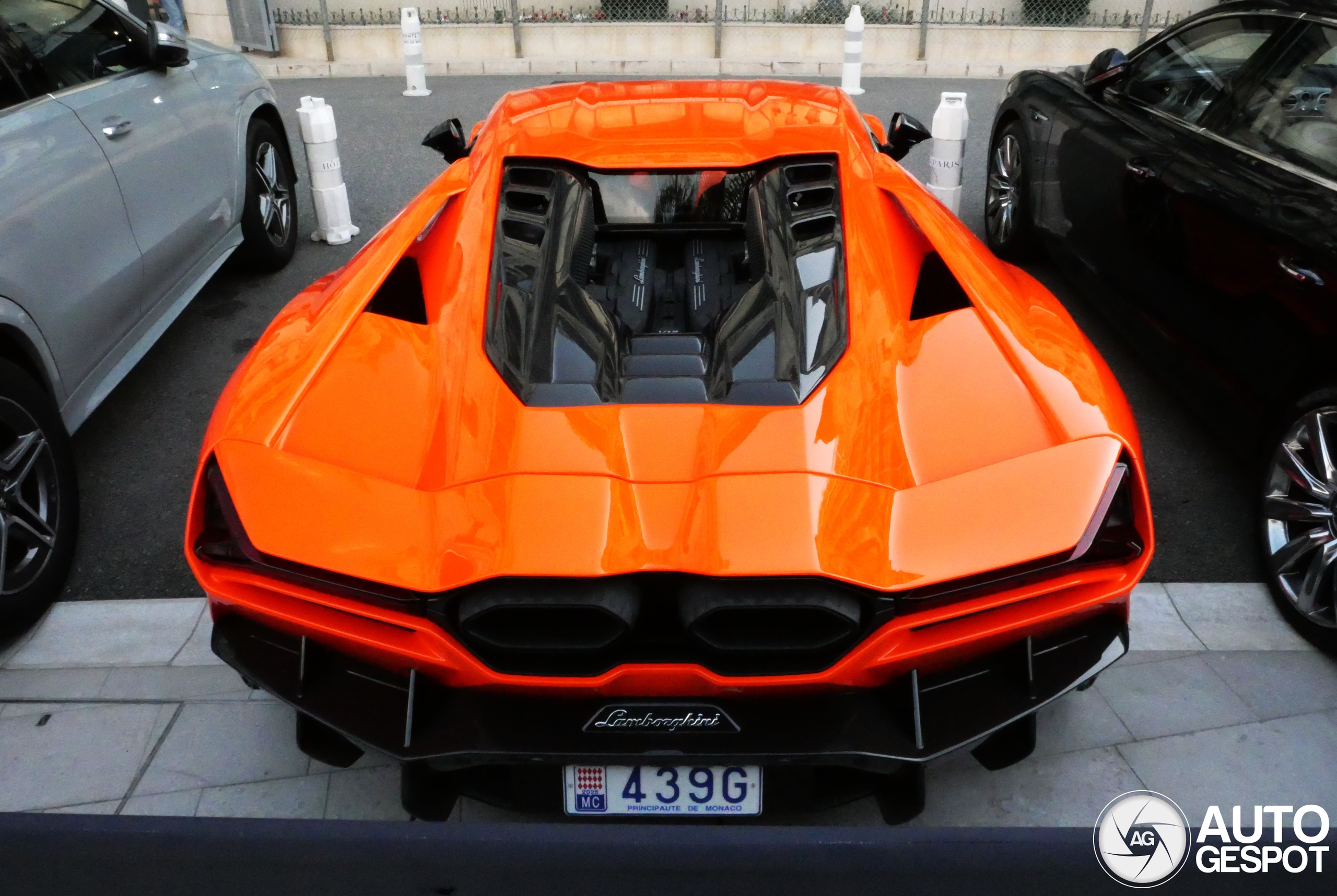 Lamborghini Revuelto