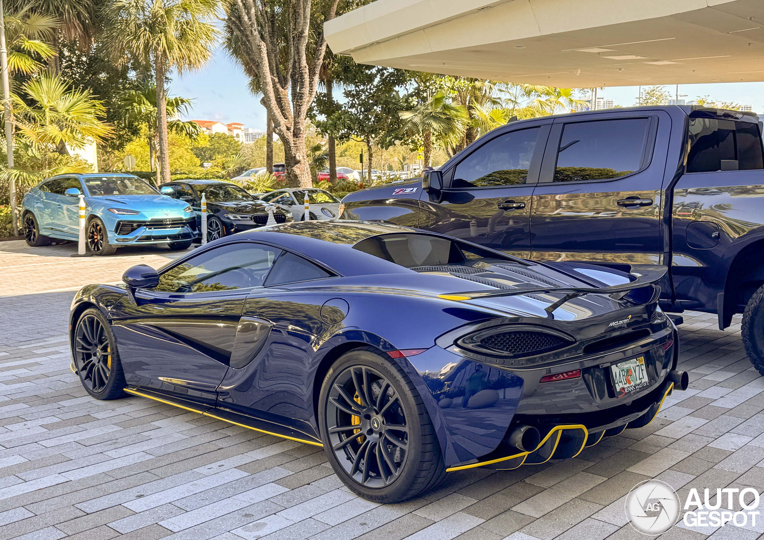 McLaren 570S