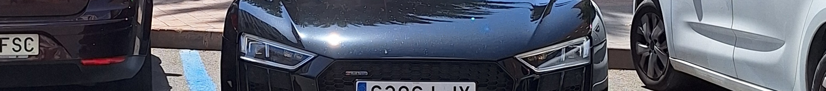 Audi R8 V10 Plus Spyder 2017