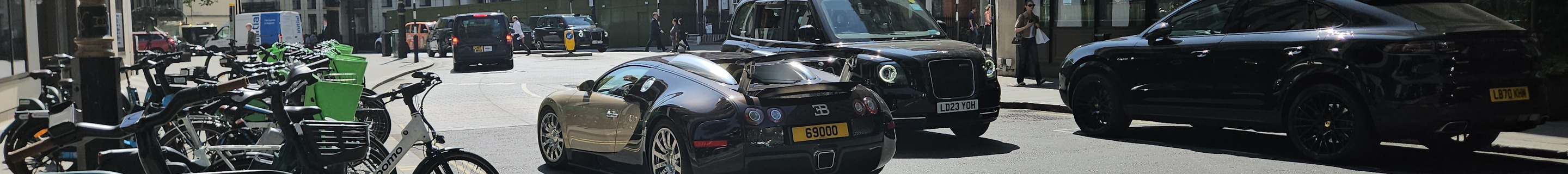 Bugatti Veyron 16.4