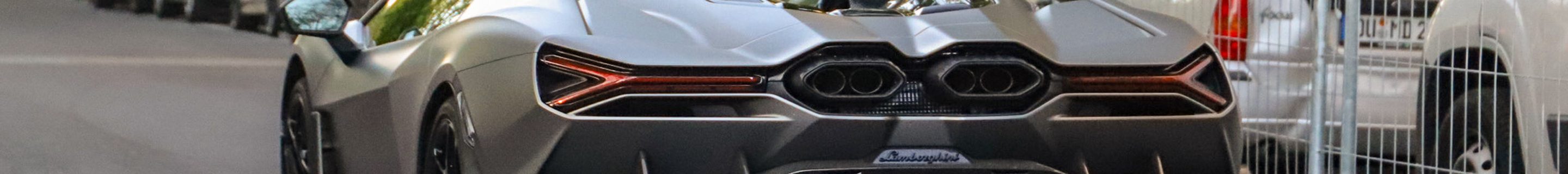 Lamborghini Revuelto