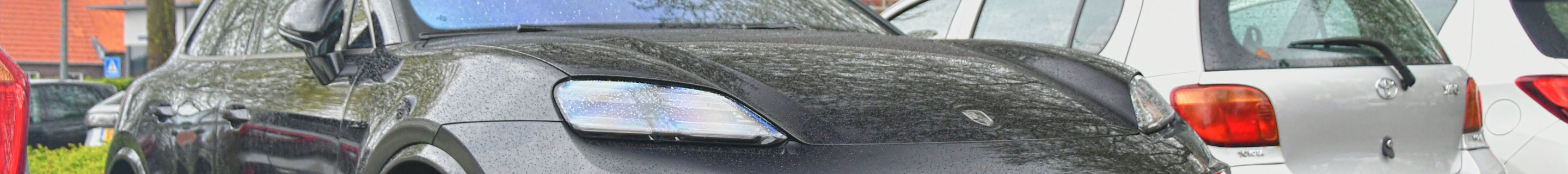 Porsche Macan EV Turbo