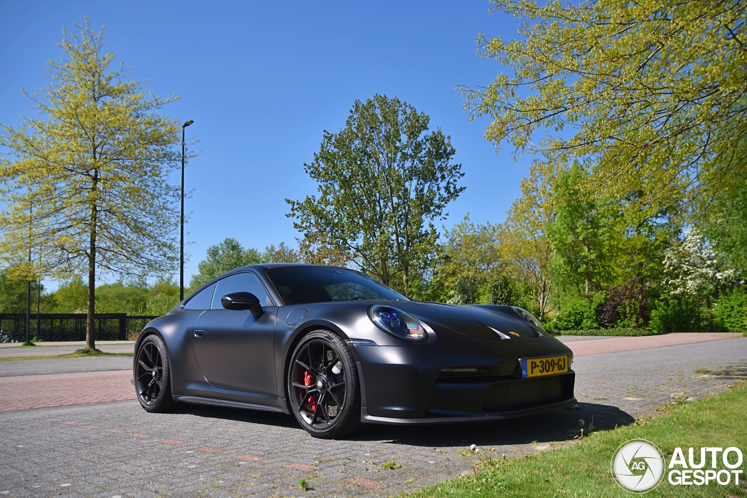Porsche 992 GT3 Touring