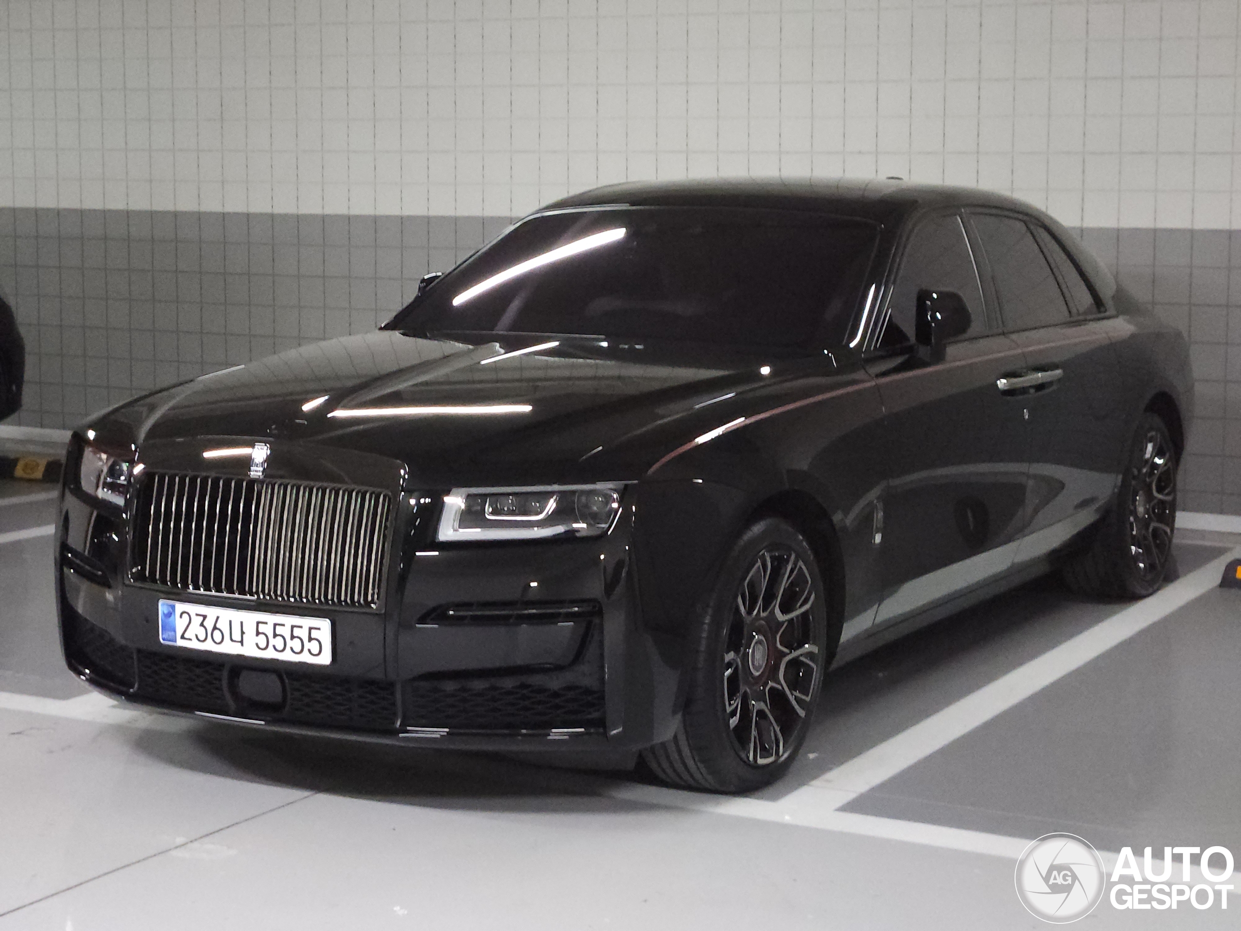 Rolls-Royce Ghost Black Badge 2021