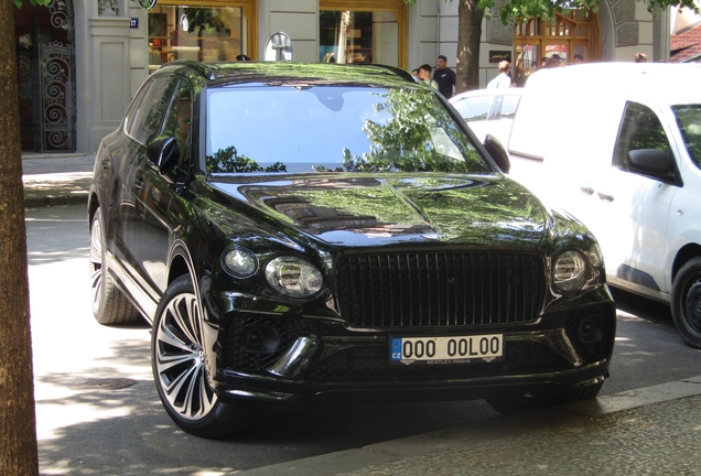 Bentley Bentayga Azure EWB