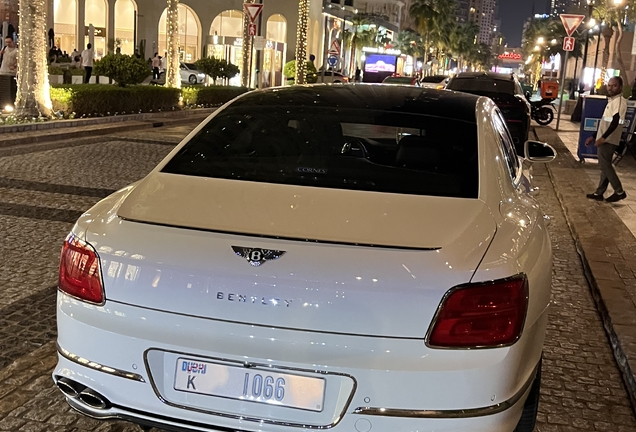 Bentley Flying Spur Hybrid