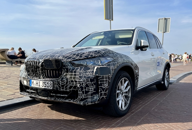 BMW X5 Autonomous Driving