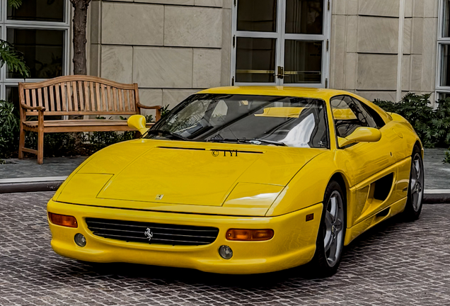 Ferrari F355 Berlinetta